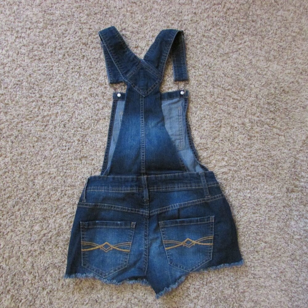 NWOT Mudd XS Blue Denim Bib Overall Shorts Whiskered Frayed Cuffs - Picture 2 of 2